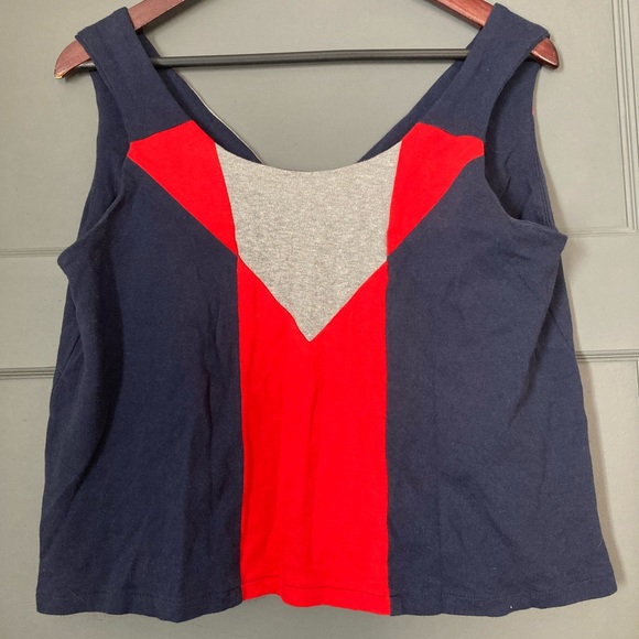 Riyka Lera Tank - Picture 1 of 2